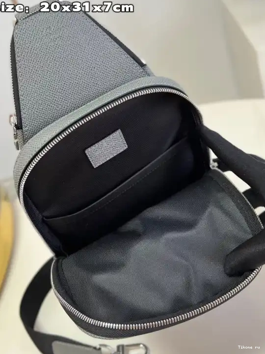 Cheap LOUIS Avenue VUITTON NM-31*20*7CM Slingbag 0610